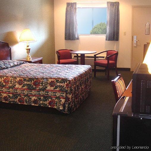 קולומבוס German Village Inn Motel חדר תמונה
